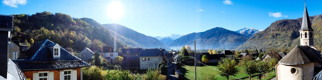 Le Poujastou Panzió Juzet-de-Luchon Kültér fotó